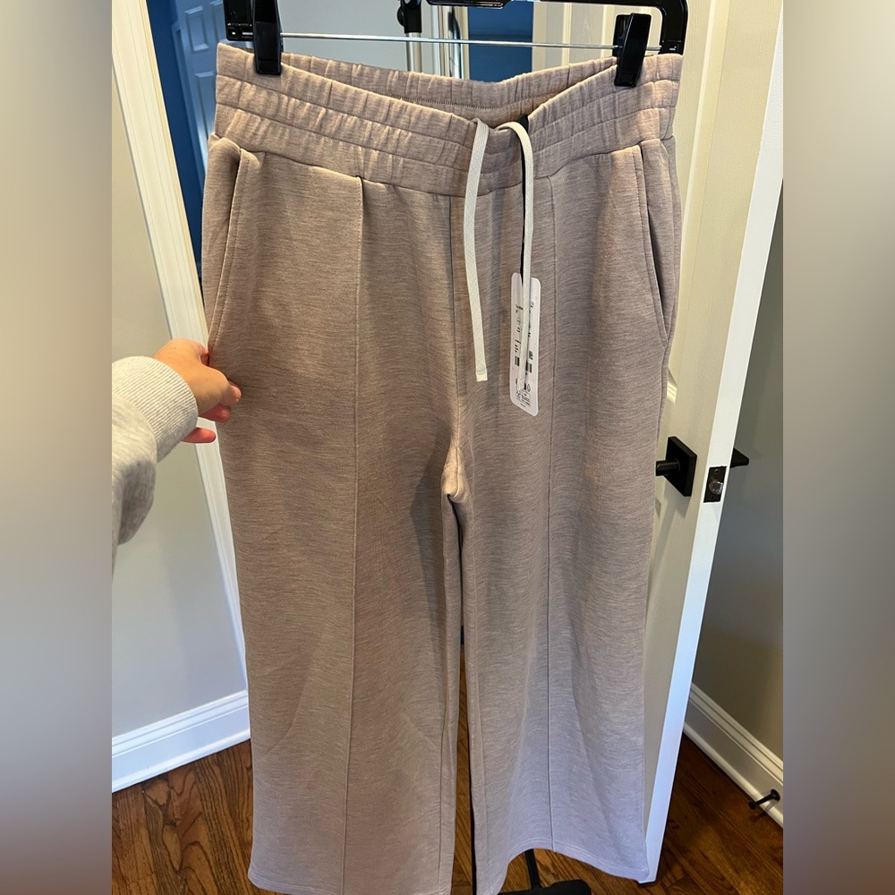 Varley Taupe The Wide Leg Pant 29” Sz M NWT